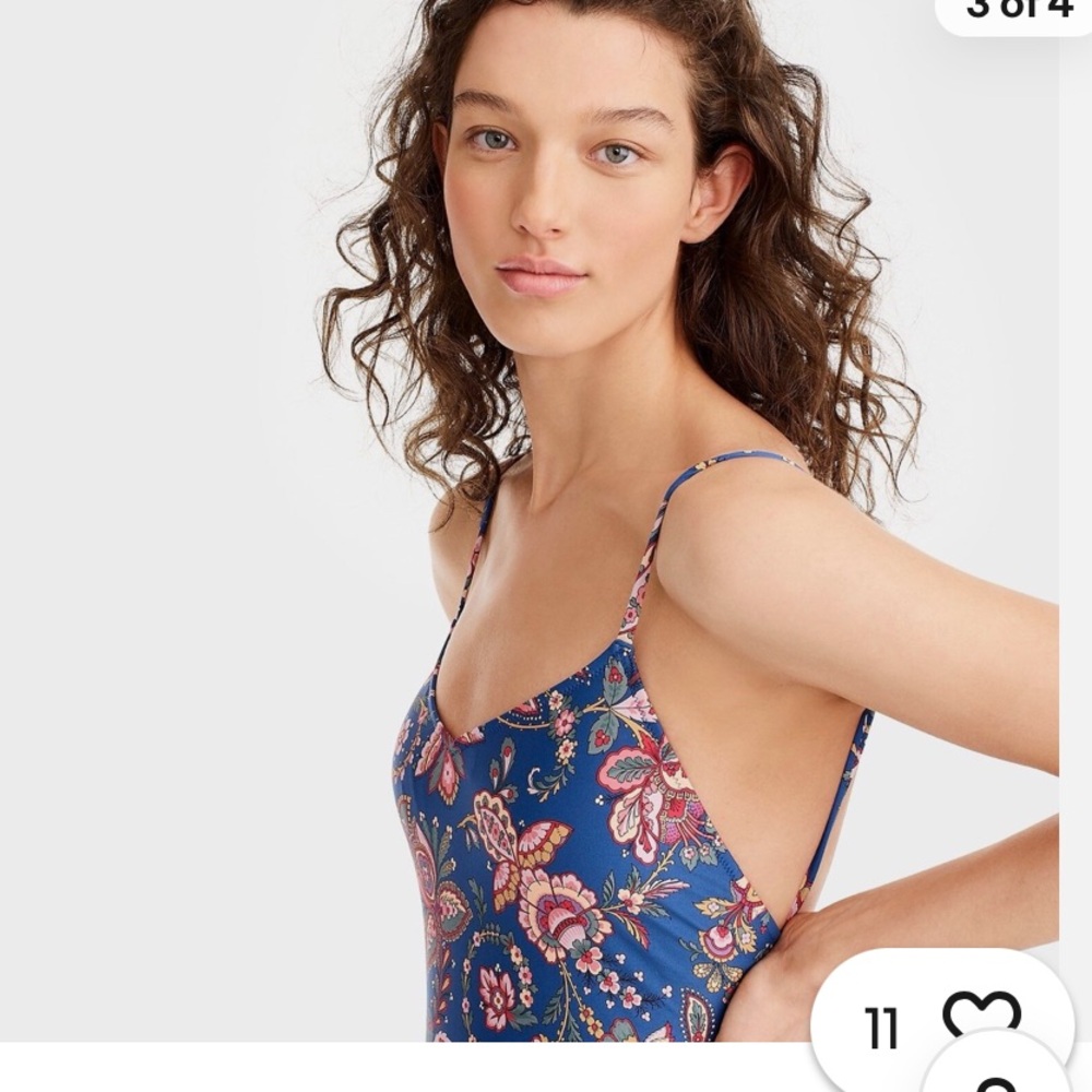 J Crew Ballet One-Piece Swimsuit in Liberty®
Flora Belle Size 8 - Picture 3 of 6